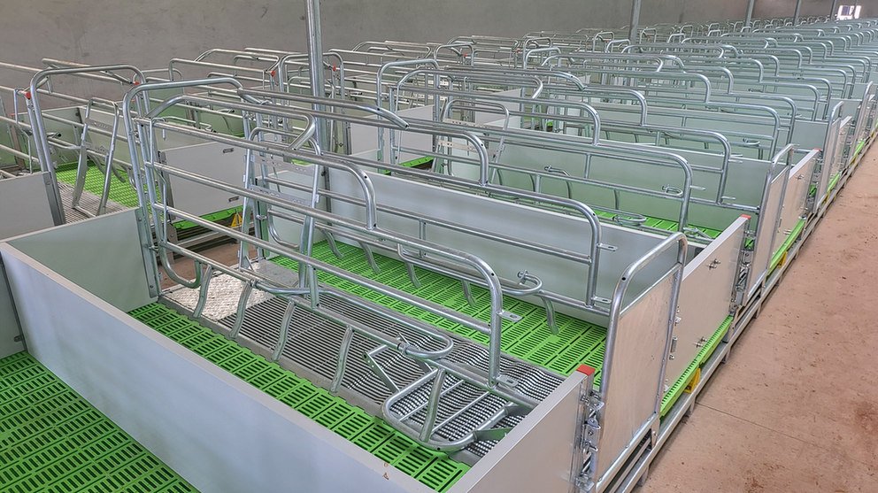 Farrowing Pen